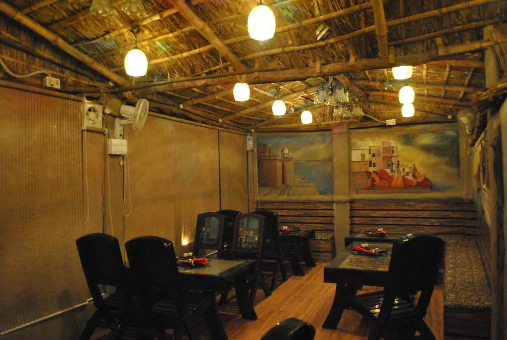 Shri Guest House Varanasi Bed & Breakfast
