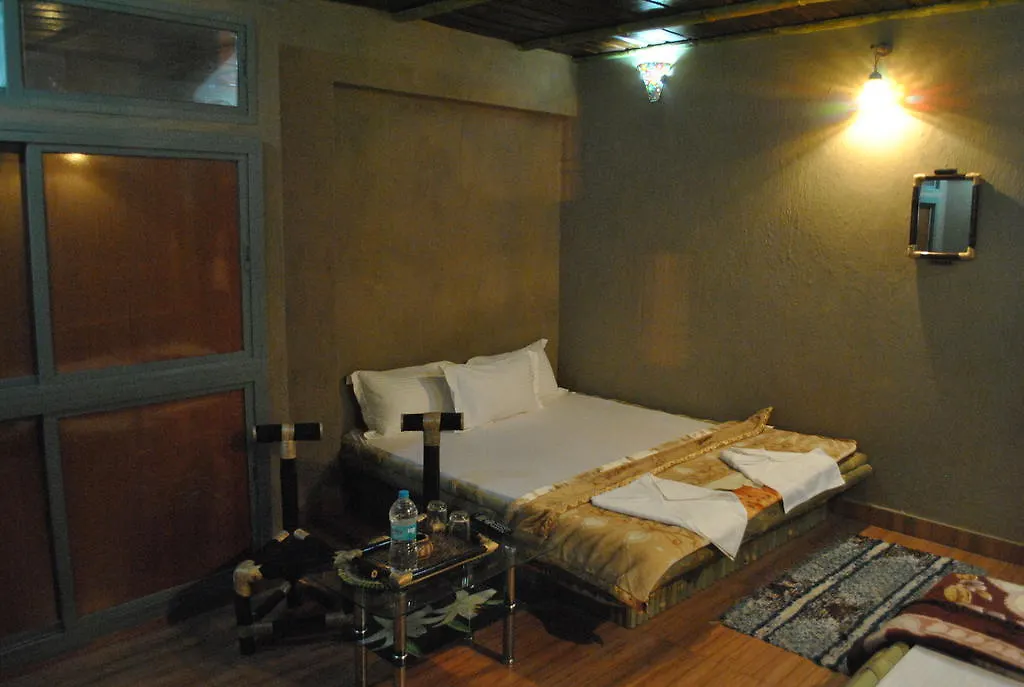 Shri Guest House Varanasi
